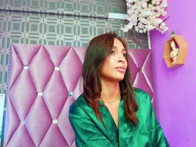 Modella: PAU-TAFUR