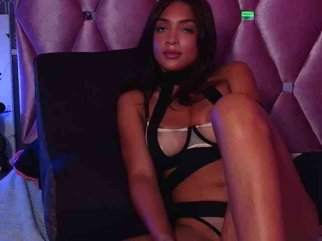 Modella: PAU-TAFUR