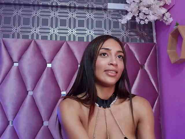 Modella: PAU-TAFUR