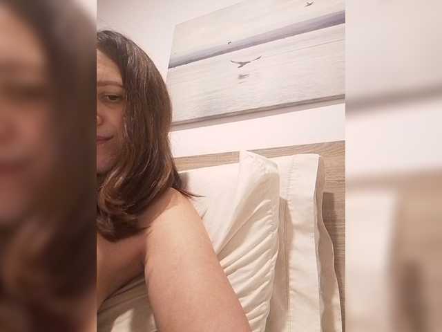 Lauflor live cam on BongaCams