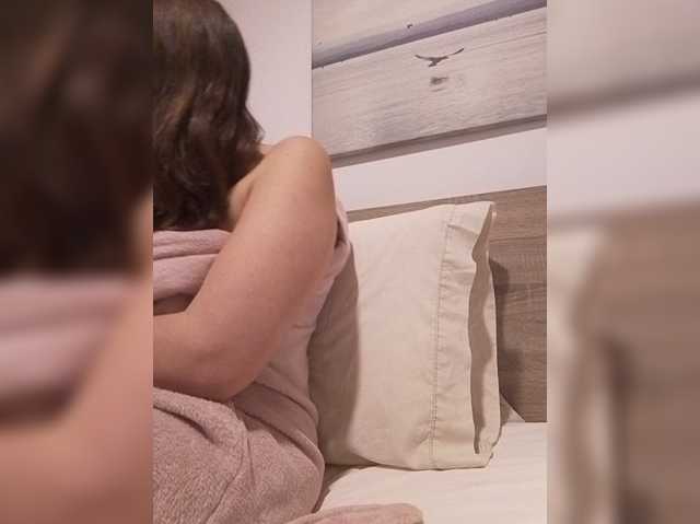 Lauflor live cam on BongaCams