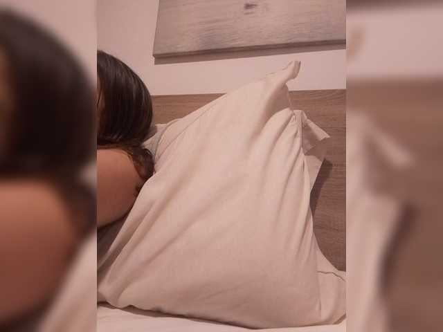 Lauflor live cam on BongaCams
