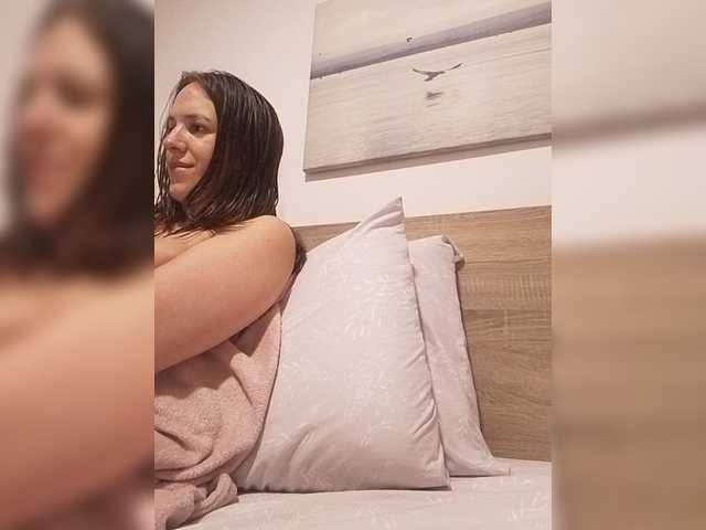 Lauflor live cam on BongaCams