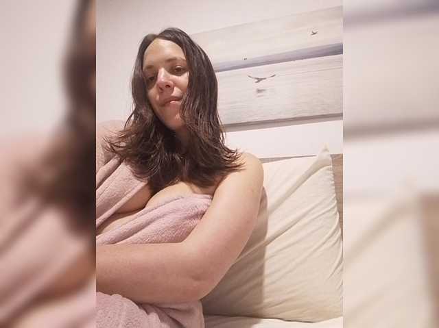 Lauflor live cam on BongaCams