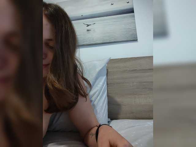 Lauflor live cam on BongaCams