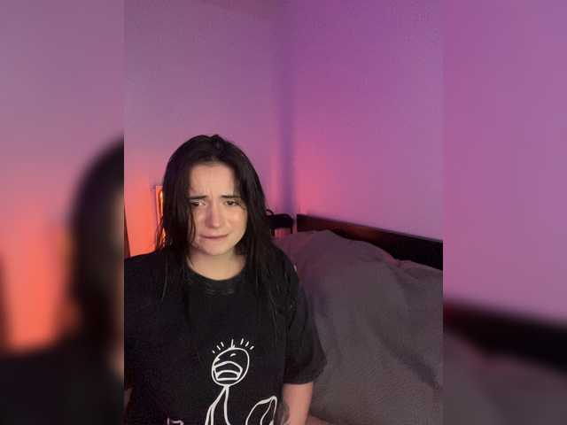kissy3missy live cam on BongaCams