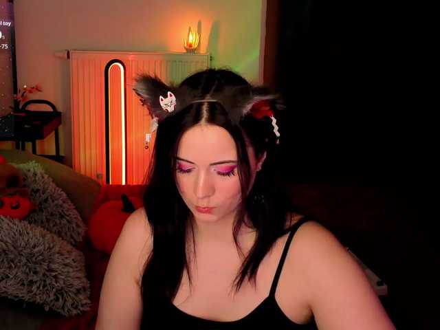 kissy3missy live cam on BongaCams