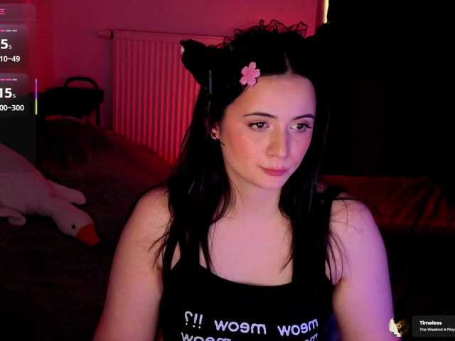 kissy3missy live cam on BongaCams