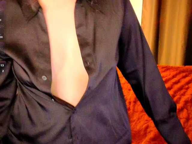 kissy3missy live cam on BongaCams