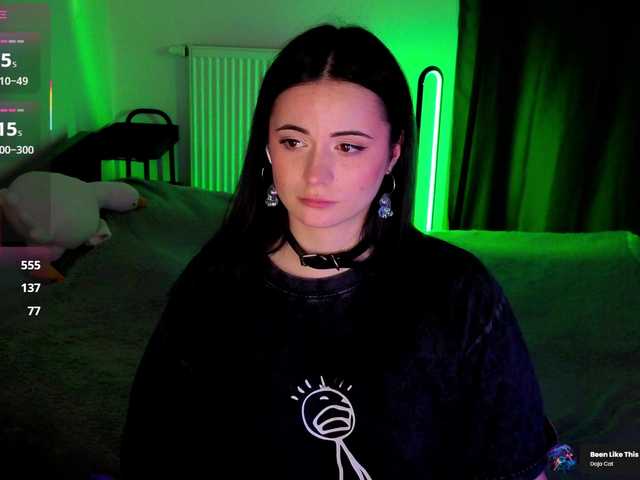 kissy3missy live cam on BongaCams