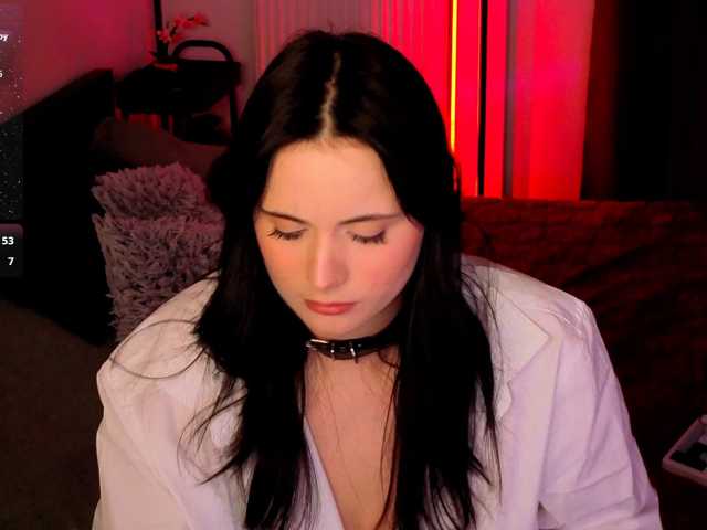 kissy3missy live cam on BongaCams