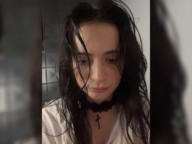 kissy3missy live cam on BongaCams