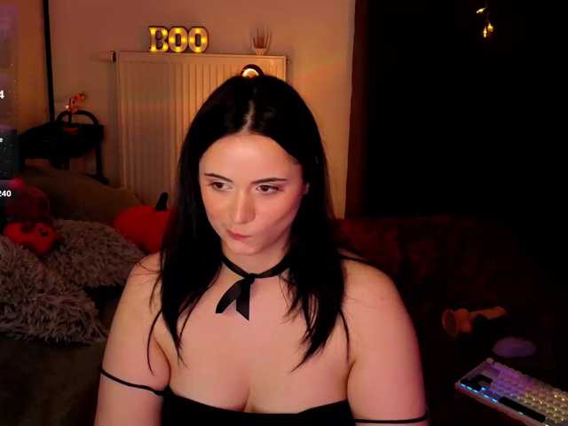 kissy3missy live cam on BongaCams