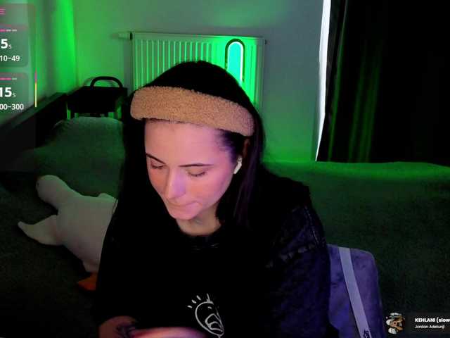 kissy3missy live cam on BongaCams