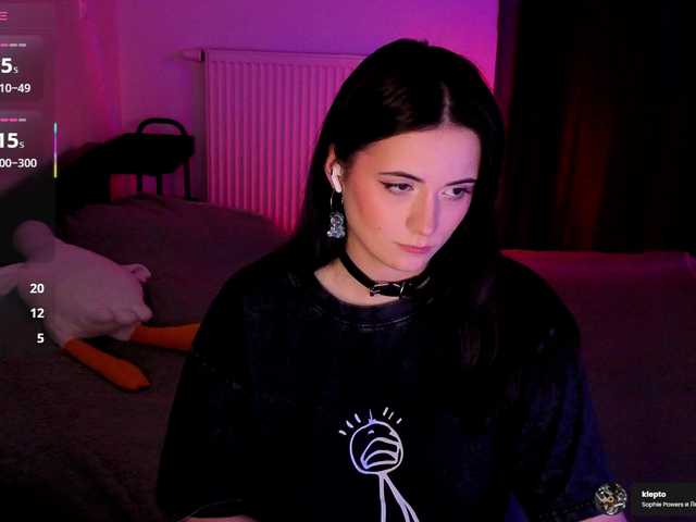 kissy3missy live sex show