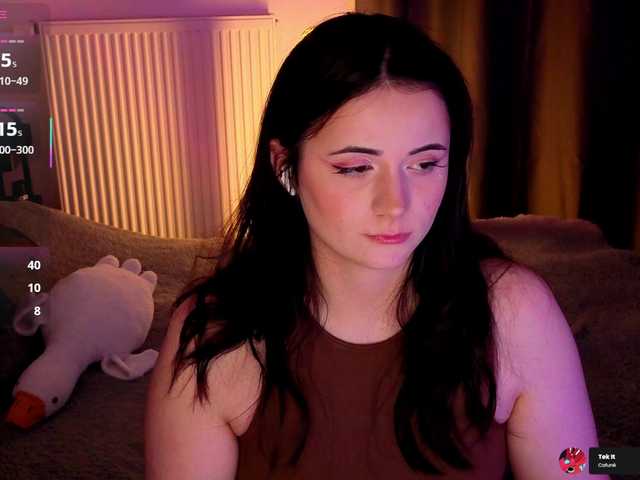 kissy3missy live cam on BongaCams
