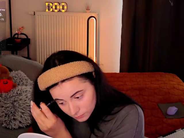 kissy3missy live cam on BongaCams