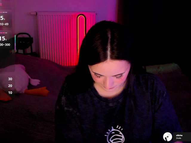 kissy3missy live cam on BongaCams