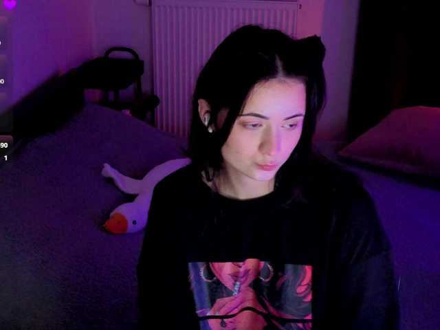 kissy3missy's BongaCams show and profile