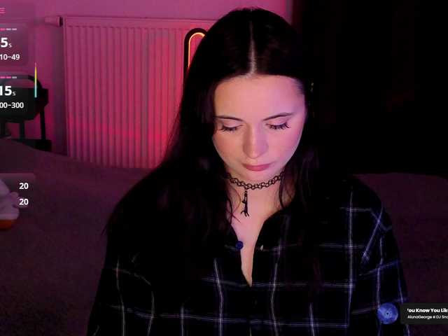 kissy3missy live cam on BongaCams