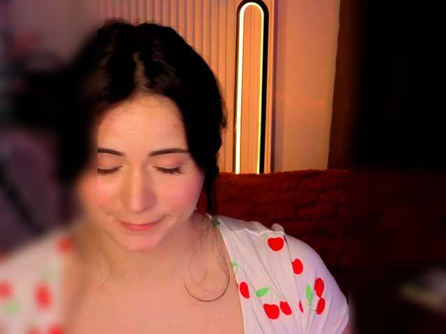 kissy3missy live cam on BongaCams