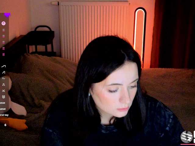 kissy3missy live cam on BongaCams