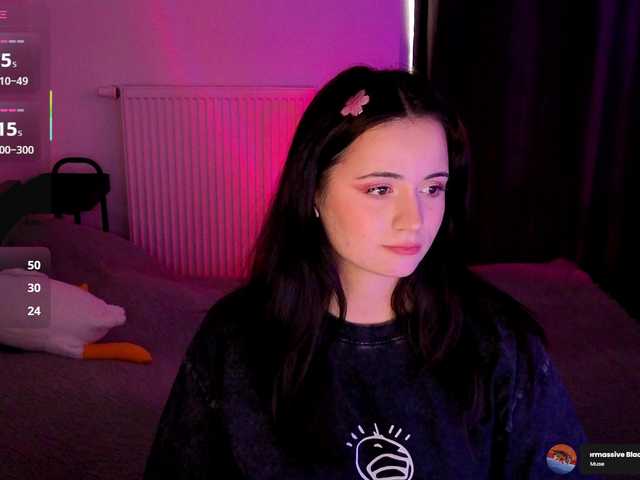 kissy3missy live cam on BongaCams
