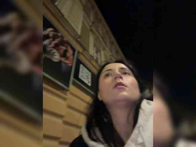 kissy3missy's webcam live show