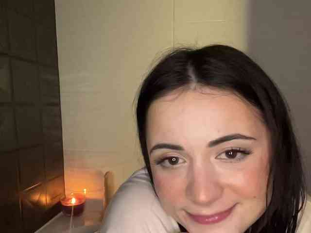 モデル: kissy3missy