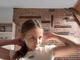 Sweet_Darina233