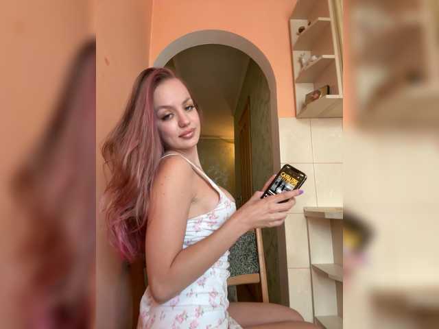 Sweet_Darina233
