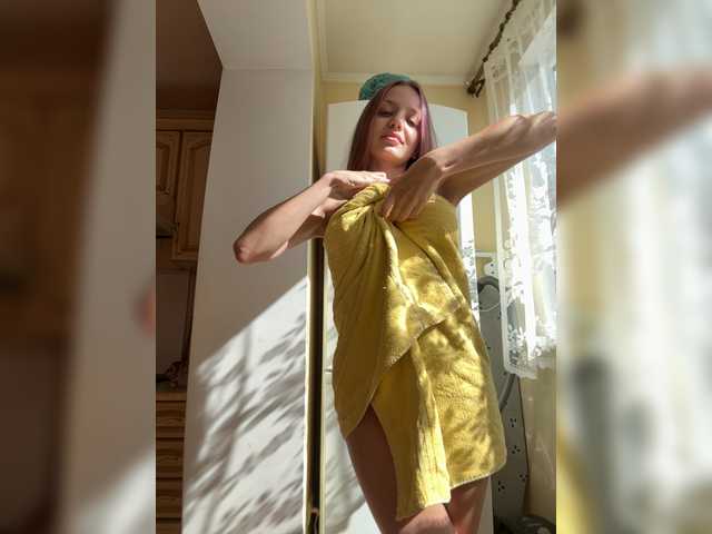 LeraMiller live cam on BongaCams