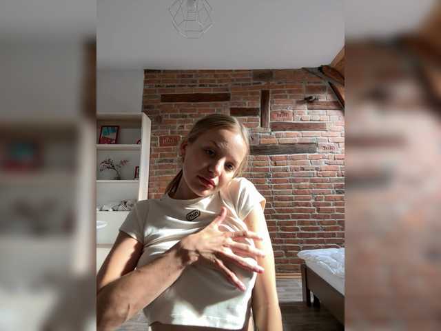 Sweet_Darina233