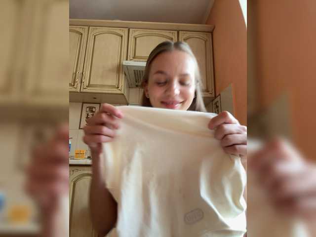 Live трансляция Sweet_Darina233 - slutnetki.online