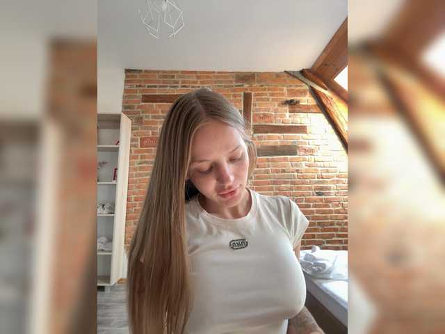 Sweet_Darina233