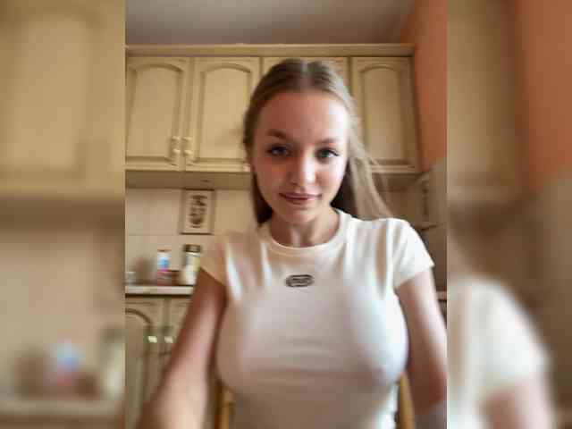 Sweet_Darina233 webcam