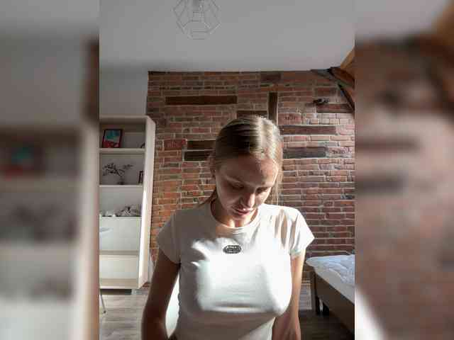 Модель: Sweet_Darina233