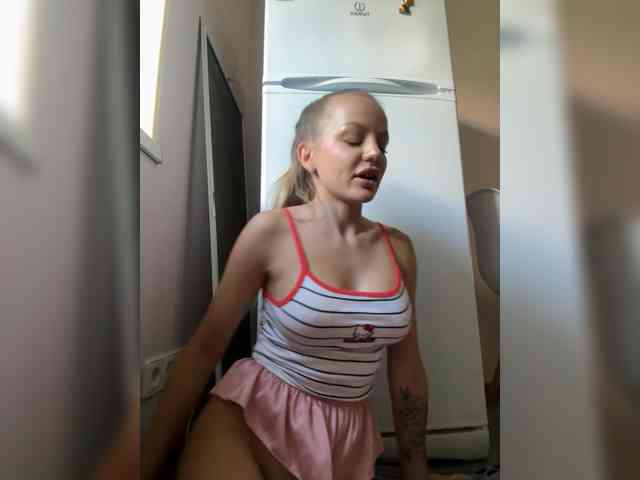 Model: Sweet_Darina