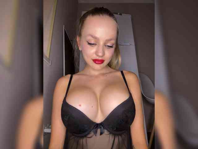 Sweet_Darina webcam