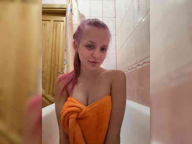Sweet_Darina233 webcam