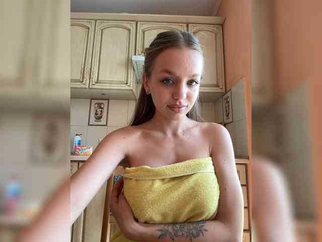Sweet_Darina233