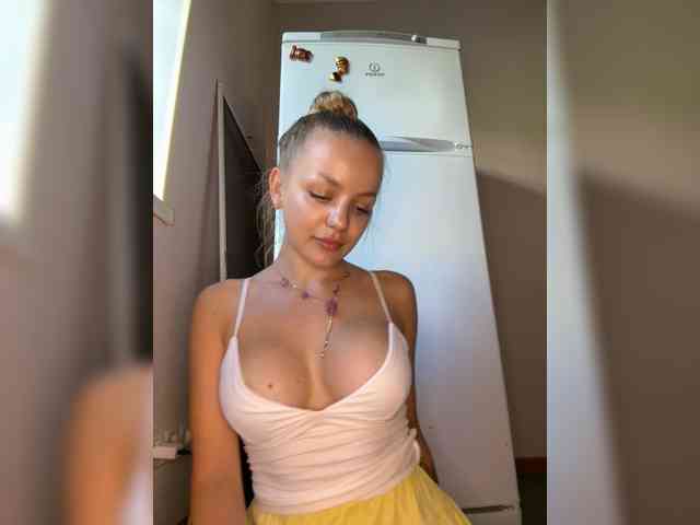 Sweet_Darina webcam