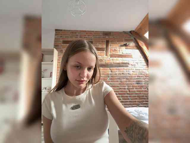 Sweet_Darina233