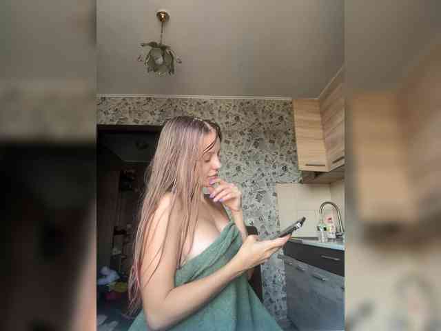 Sweet_Darina233