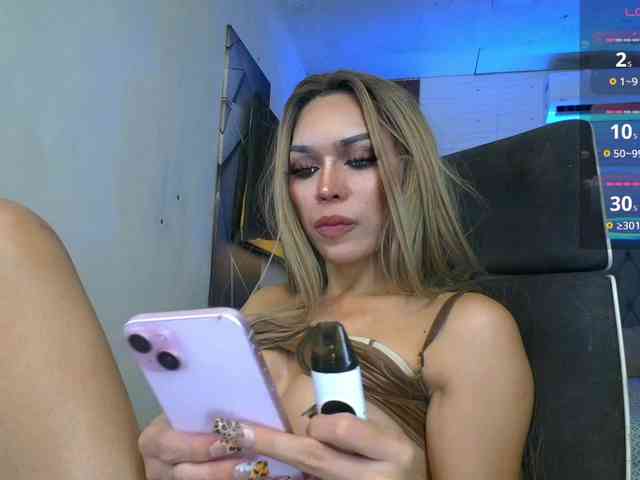 paukink95 Live Webcam on BongaCams