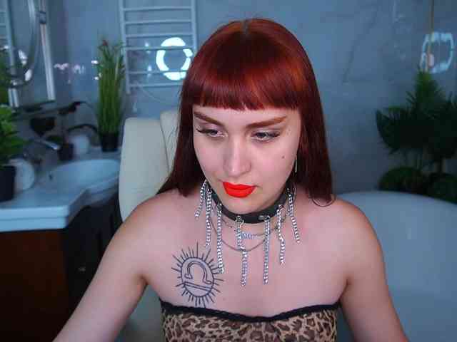 DawnGwin Sex Cam Show