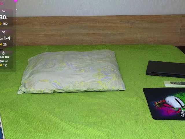 Adelina-Cowell live cam on BongaCams