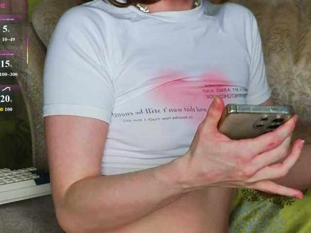 Adelina-Cowell live webcam show
