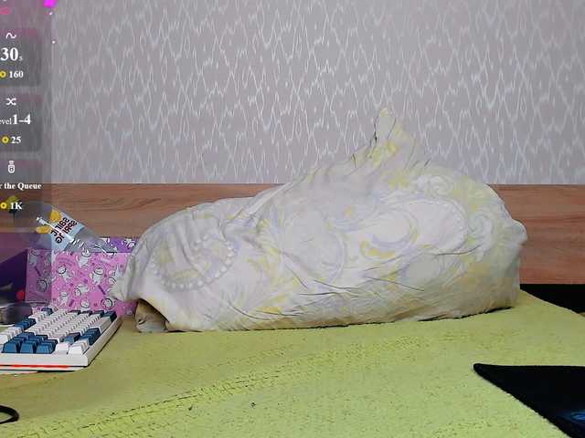 Adelina-Cowell live cam on BongaCams