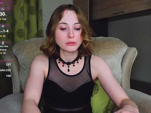Adelina-Cowell live cam on BongaCams